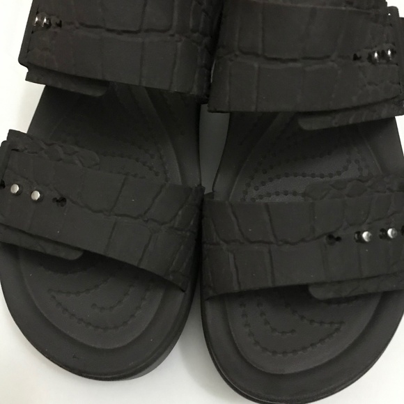 Crocs Women’s Platform Sandals Brown Color Size 9 - Picture 2 of 15